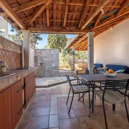 Holiday home House Marlena Milna (Brac)